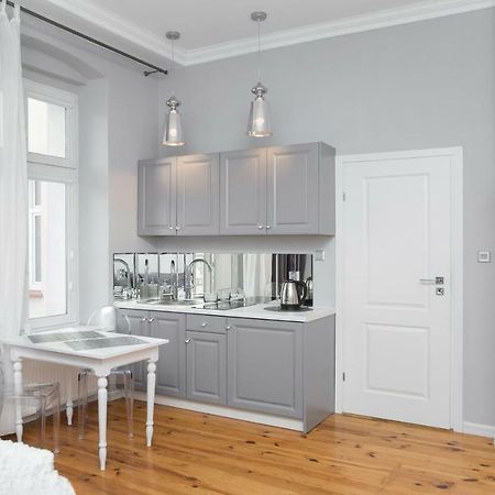 אלק Classic Apartments - Top Location, Bezplatny Parking מראה חיצוני תמונה