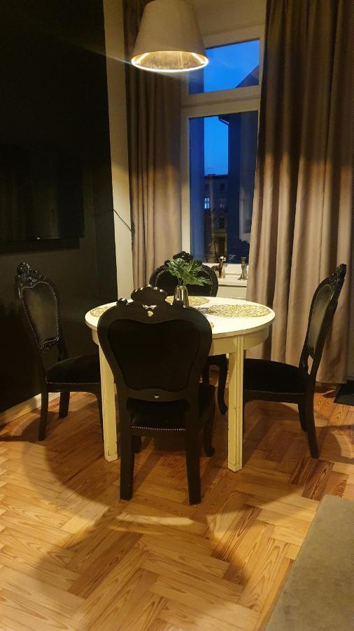 אלק Classic Apartments - Top Location, Bezplatny Parking מראה חיצוני תמונה